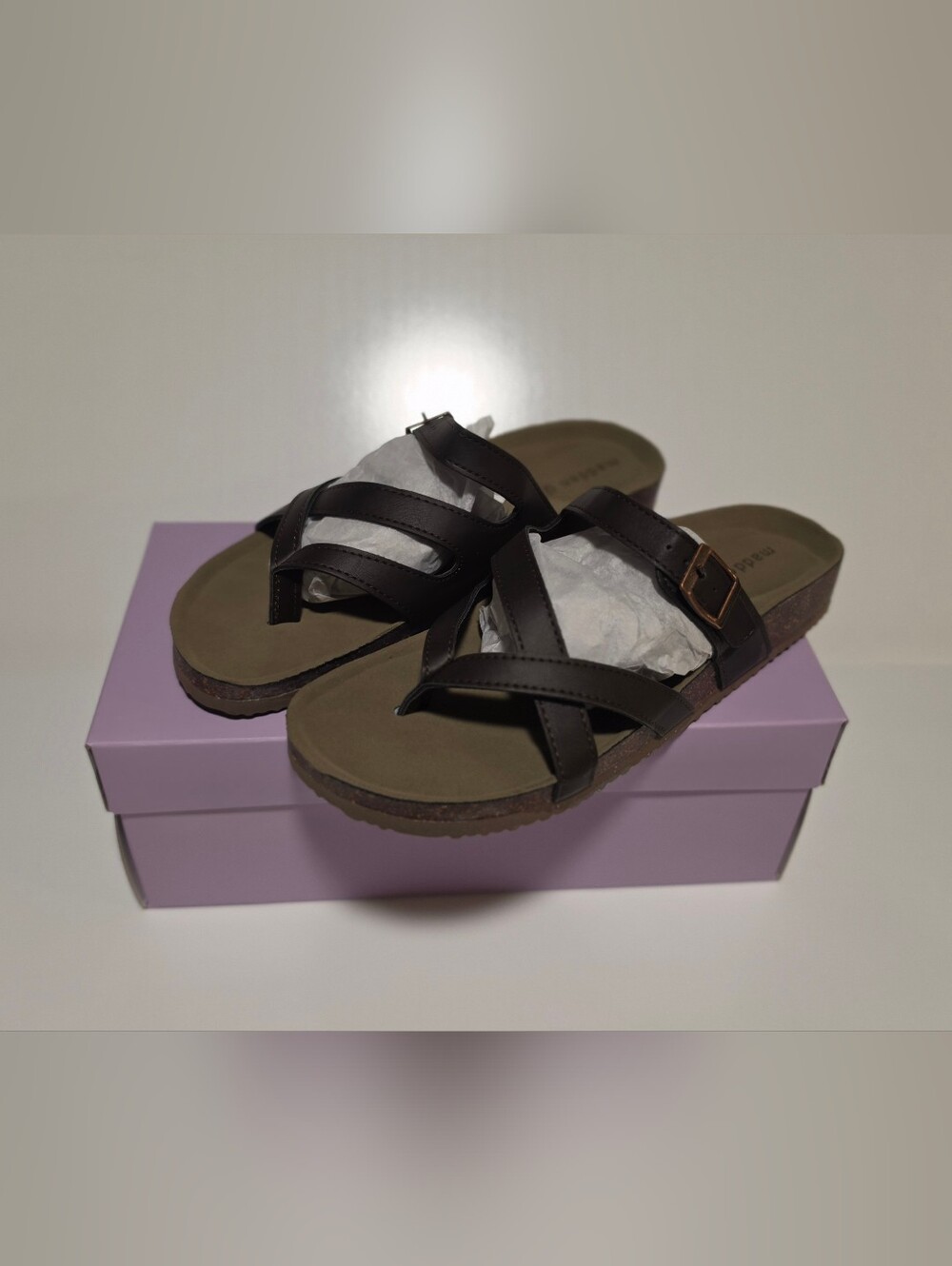 NWT Madden Girl Bartlet Brown Comfort Sandals Size 8